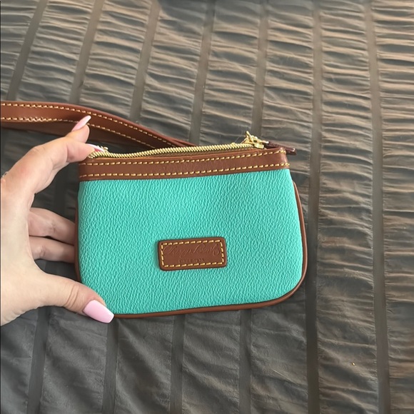 Dooney & Bourke Teal Wristlet - Picture 2 of 3